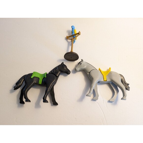 🍁 3/$20 Playmobil Lot ANIMALS RESCUE VET PETS Figurines Replacement - Picture 5 of 5